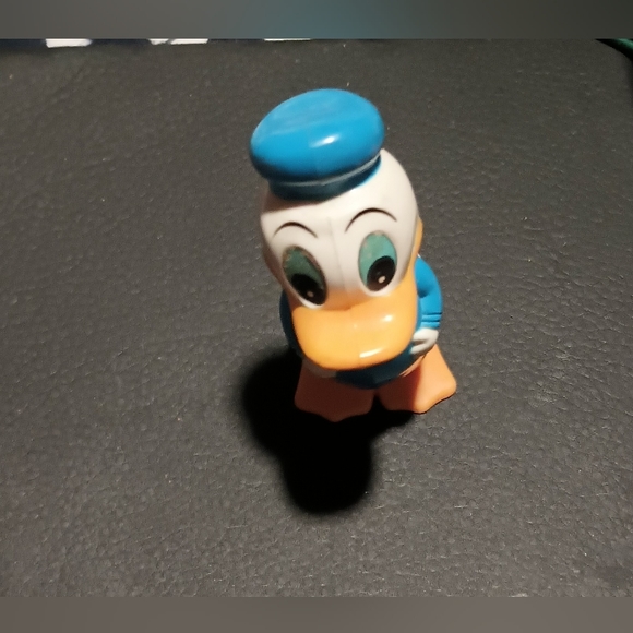 Disney's Donald Duck 1977 Tomy Wind-Up Toy - Picture 4 of 5